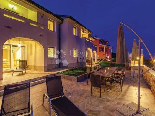 Haus zur Miete 2.800 € 6 Zimmer 169 m² Kostrena Sveta Lucija, Kostrena Kostrena