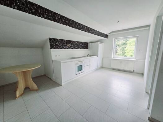 Wohnung zur Miete 489 € 2 Zimmer 51 m² Ferndorf 9702