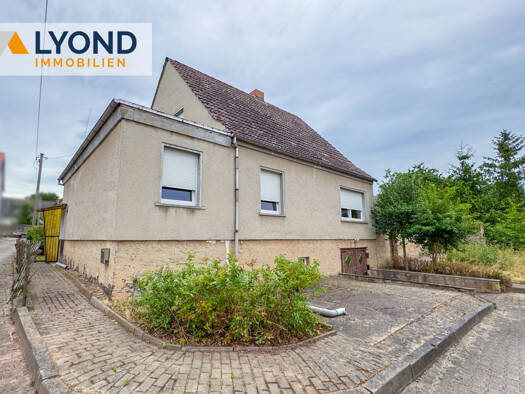 Einfamilienhaus zum Kauf 75.000 € 4 Zimmer 120,9 m² 523 m² Grundstück Endorf 06333