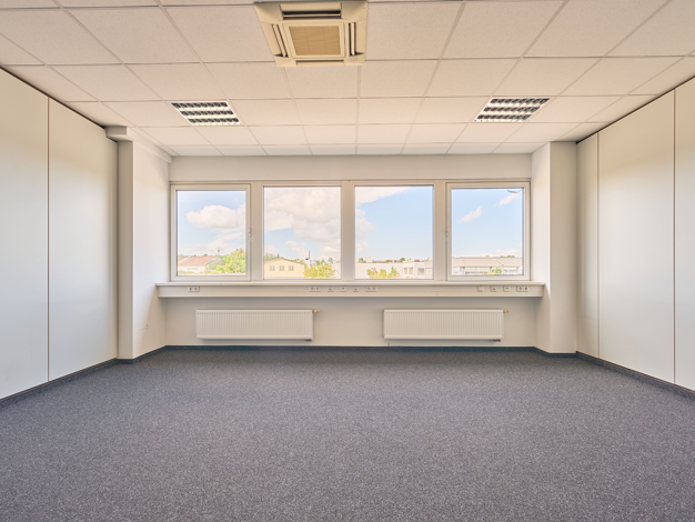 Bürofläche zur Miete 2 € 30,6 m² Bürofläche Schleifbachweg 49-53 Öhringen 74613