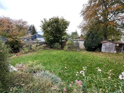 Doppelhaushälfte zur Miete 1.950 € 5 Zimmer 118 m² 500 m² Grundstück frei ab 01.01.2027 Espanstraße 80 Espan Fürth 90765