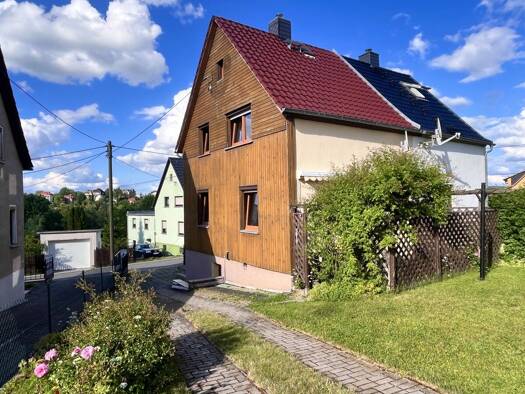 Doppelhaushälfte zum Kauf 79.000 € 3 Zimmer 77,3 m² 625 m² Grundstück Waldenburg Waldenburg 08396