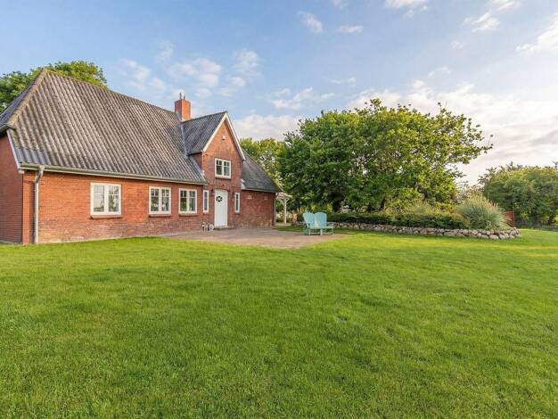 Einfamilienhaus zum Kauf provisionsfrei 439.000 € 5 Zimmer 155 m² 1.861 m² Grundstück frei ab 01.11.2026 Emmelsbüll-Horsbüll Emmelsbüll-Horsbüll 25924