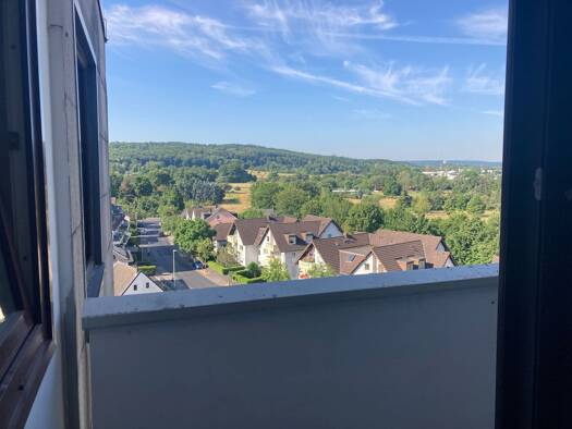 Wohnung zur Miete 552 € 2 Zimmer 56 m² 7. Geschoss frei ab 01.08.2026 Finkenweg 18 Holzlar Bonn 53229