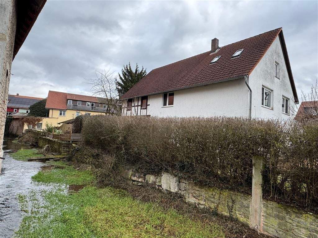 Immobilie in Twistetal - Günstig wohnen in Berndorf! 2-FH mit Ausbau-Potential im Dach! - Bild 3