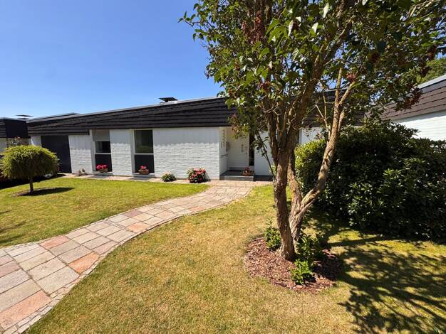 Bungalow zum Kauf 429.000 € 3 Zimmer 149 m² 533 m² Grundstück Bellinghoven Erkelenz 41812