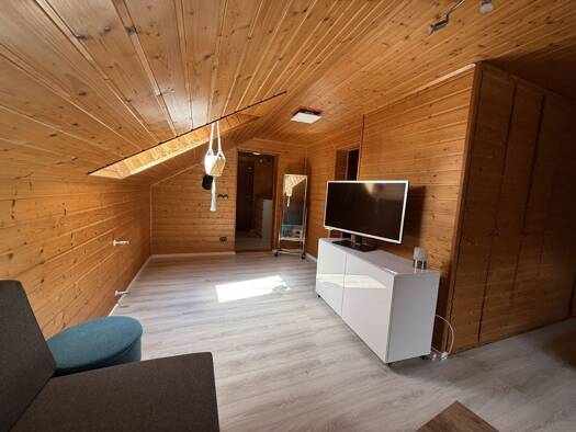 Studio zum Kauf 95.000 € 1 Zimmer 42,5 m² 2. Geschoss Waldkraiburg 84478