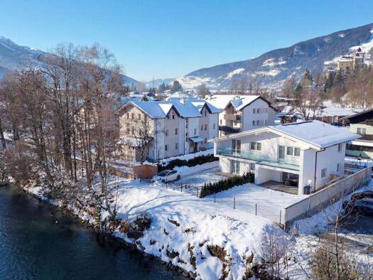 Mehrfamilienhaus zum Kauf 1.110.000 € 7 Zimmer 210 m² 623 m² Grundstück Bruck an der Großglocknerstraße 5671