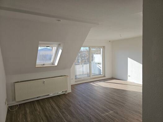 Wohnung zur Miete 475 € 1,5 Zimmer 63,7 m² 3. Geschoss Joachim-Quantz-Straße 17 B Merseburg Merseburg 06217