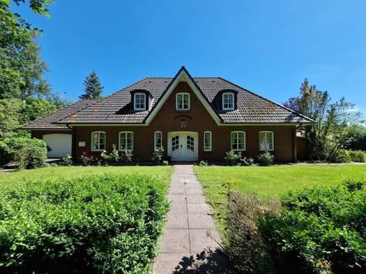 Einfamilienhaus zum Kauf 695.000 € 8 Zimmer 228 m² 1.049 m² Grundstück Tetenbüll 25882