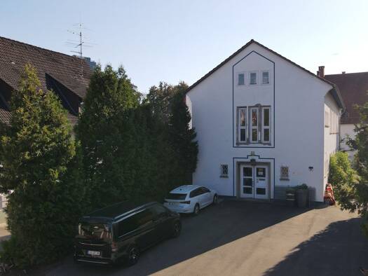 Mehrfamilienhaus zum Kauf 419.000 € 14 Zimmer 400 m² 500 m² Grundstück frei ab sofort Schwenningen Villingen-Schwenningen 78056