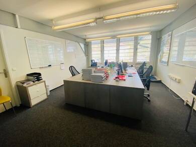 Bürofläche zur Miete provisionsfrei 850 € 90 m² Bürofläche Pforzheimerstr. Ettlingen - Kernstadt 1 Ettlingen 76275