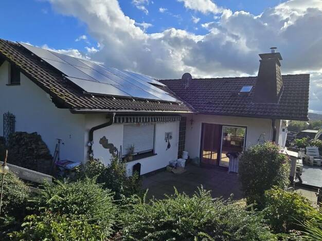 Einfamilienhaus zum Kauf 369.000 € 6 Zimmer 143 m² 760 m² Grundstück frei ab sofort Pernze Bergneustadt 51702