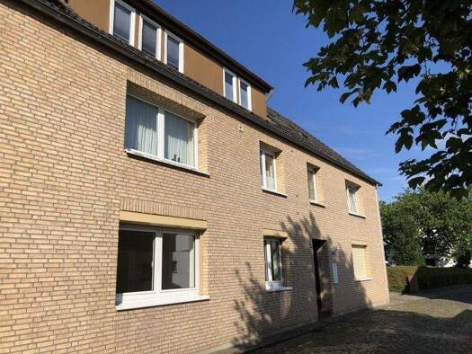 Wohnung zur Miete 720 € 3 Zimmer 78,1 m² frei ab 01.04.2026 Preetz 24211