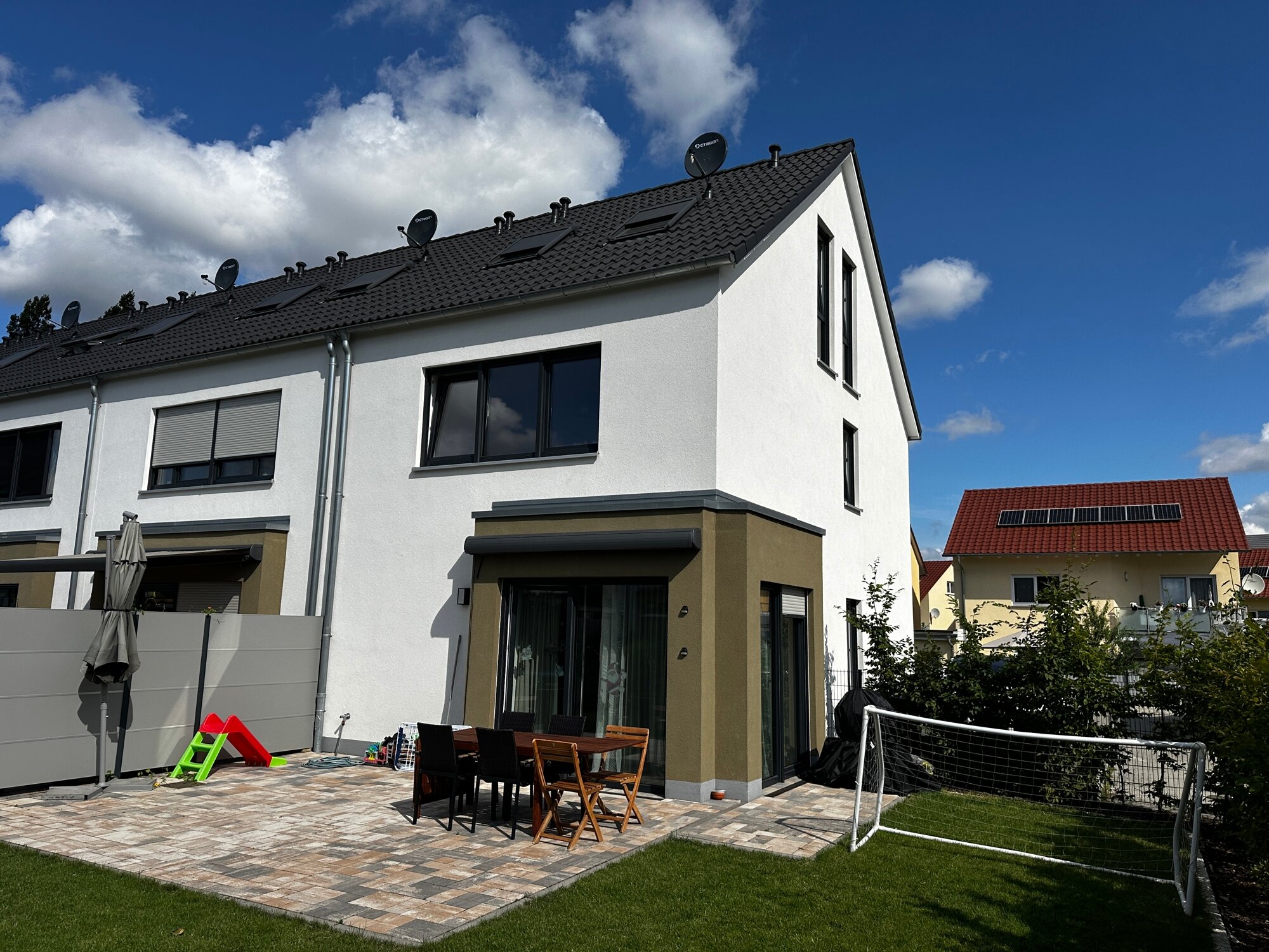 Wohnanlage zum Kauf als Kapitalanlage geeignet 507.955 € 5 Zimmer 132 m²<br/>Fläche 278 m²<br/>Grundstück Taucha Taucha 04425