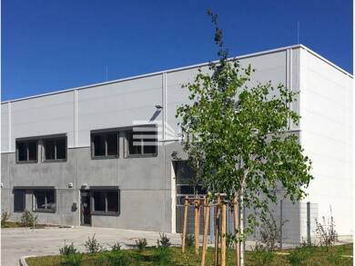 Lagerhalle zur Miete 4.544,8 m² Lagerfläche teilbar ab 1.741,8 m² Nürnberg 90441