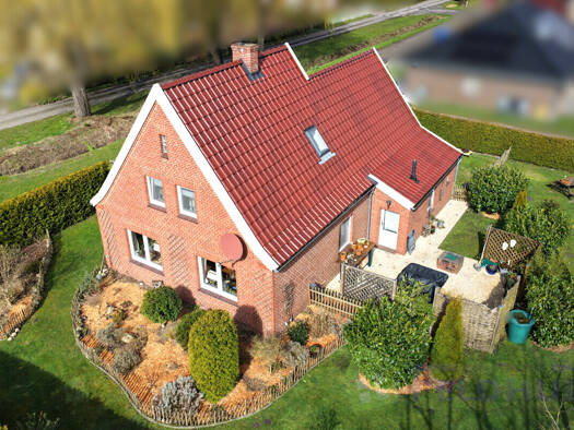 Einfamilienhaus zum Kauf 189.000 € 3 Zimmer 80 m² 745 m² Grundstück Neuefehn Neukamperfehn 26835