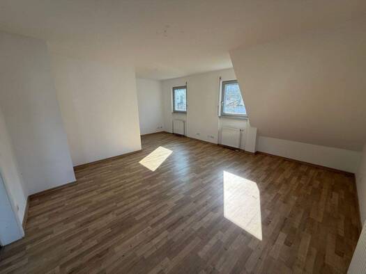 Wohnung zum Kauf provisionsfrei als Kapitalanlage geeignet 399.600 € 4,5 Zimmer 123 m² Rudolfstraße 27 Oberasbach Oberasbach 90522