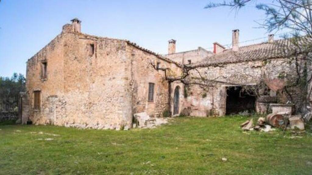 Haus zum Kauf 890.000 € 7 Zimmer 200 m² 7.718 m² Grundstück Pollensa