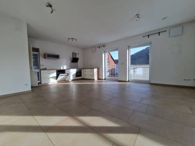 Wohnung zur Miete 860 € 3 Zimmer 81 m² 2. Geschoss frei ab sofort Biedenkopf Biedenkopf 35216
