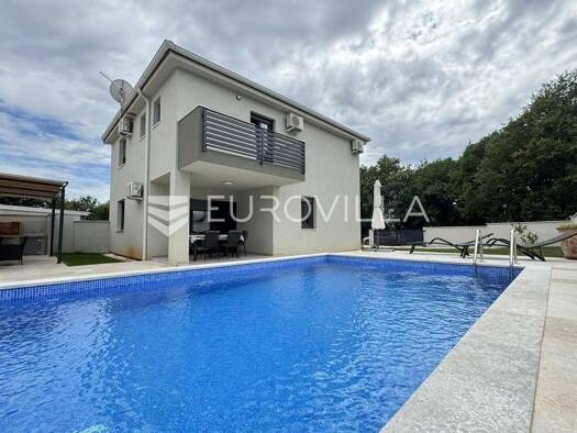 Haus zum Kauf 570.000 € 3 Zimmer 170 m² Pomer Premantura