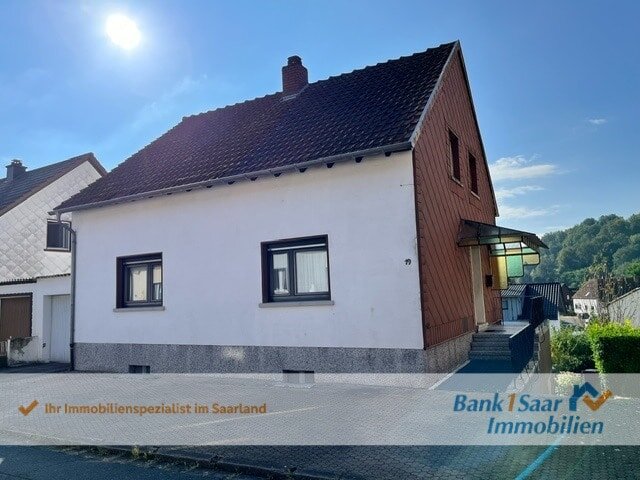 Einfamilienhaus zum Kauf 125.000 € 5 Zimmer 132,9 m²<br/>Wohnfläche 500 m²<br/>Grundstück Lautzkirchen Blieskastel 66440