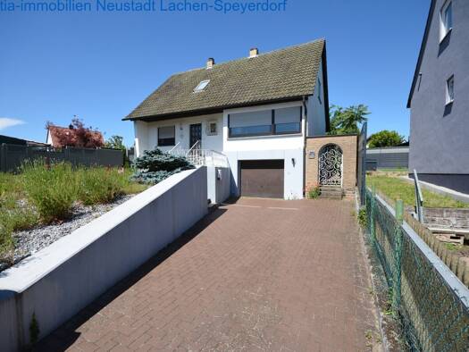 Einfamilienhaus zum Kauf provisionsfrei 6 Zimmer 140 m² 485,5 m² Grundstück Germersheim Germersheim 76726