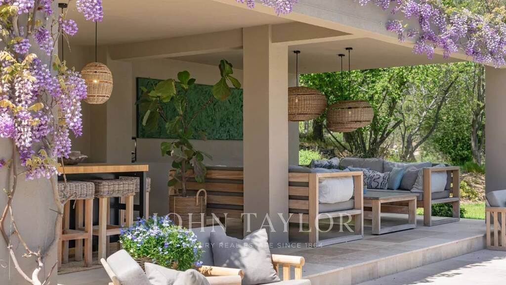 Haus zur Miete auf Zeit provisionsfrei 13.500 € 11 Zimmer 391 m² Ecarts Sud Valbonne 06740