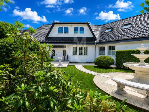 Villa zum Kauf 2.690.000 € 9 Zimmer 480 m² 1.210 m² Grundstück Isernhagen-Süd Hannover 30657