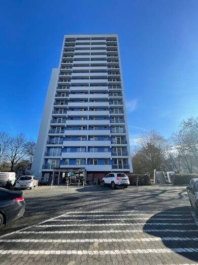 Wohnung zur Miete 735 € 3 Zimmer 72,4 m² 17. Geschoss frei ab 16.06.2025 Gartenfeldstrasse 121 Wahlbezirk 07 Bad Homburg vor der Höhe 61350
