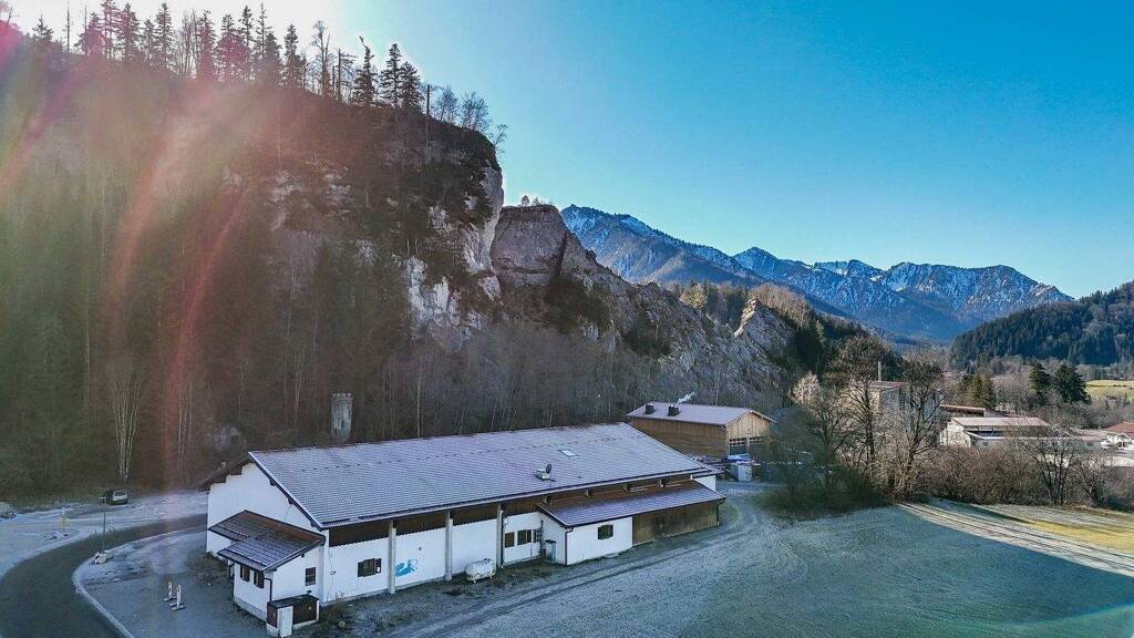 Sonstiges zum Kauf 1.350.000 € 2.561 m² Grundstück Fischbachau 83730