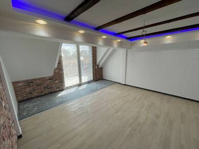 Maisonette zur Miete 986 € 4 Zimmer 98,6 m² Dachgeschoss, 3. Geschoss frei ab sofort Zöllnerstr. 17 we 14 Zentrum Chemnitz 09111