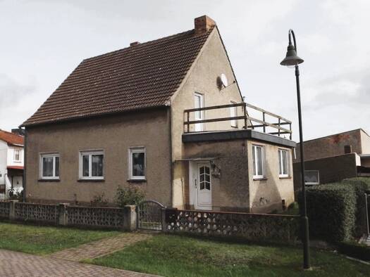 Einfamilienhaus zum Kauf 55.000 € 5 Zimmer 130 m² 600 m² Grundstück frei ab sofort Belsdorf Flechtingen 39356