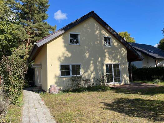 Einfamilienhaus zum Kauf provisionsfrei 555.000 € 8 Zimmer 170 m² 467 m² Grundstück Moselstraße 4 Wandlitz 16348