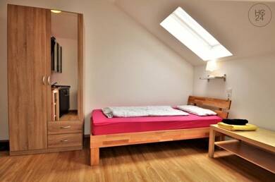 Wohnung zur Miete Wohnen auf Zeit 660 € 1 Zimmer 20 m² frei ab 12.08.2025 Göggingen - Nordwest Augsburg 86199