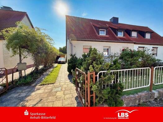 Einfamilienhaus zum Kauf 110.000 € 8 Zimmer 102 m² 564 m² Grundstück Wolfen Bitterfeld-Wolfen 06766