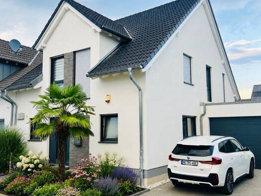 Einfamilienhaus zum Kauf provisionsfrei 590.000 € 5 Zimmer 136 m² 446 m² Grundstück Sophie-Scholl-Straße 24 Brühl Brühl 50321