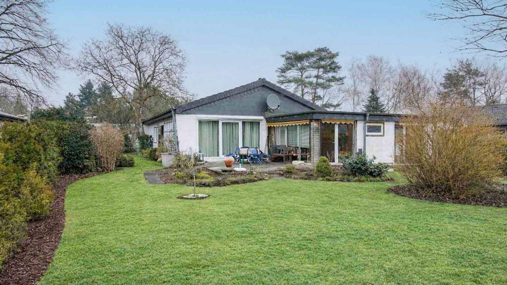 Sonstiges zum Kauf als Kapitalanlage geeignet 350.000 € 6 Zimmer 140 m² 1.234,2 m² Grundstück Luhmühlen Salzhausen 21376