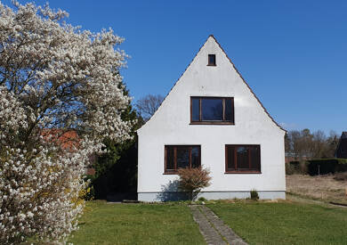 Einfamilienhaus zum Kauf 229.000 € 6 Zimmer 132 m² 1.479 m² Grundstück Rekum Bremen / Farge 28777