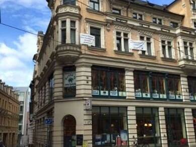 Wohnung zur Miete 250 € 1 Zimmer 28,6 m² Dachgeschoss frei ab sofort Große Ulrichstr. 16 Altstadt Halle (Saale) 06108