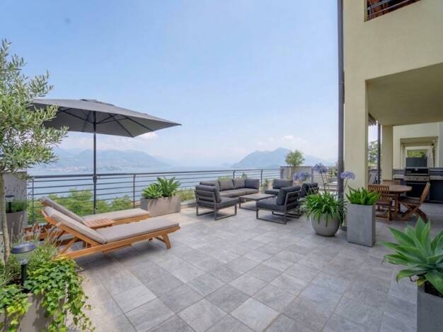 Wohnung zum Kauf 760.000 € 4 Zimmer 182 m² 3 Geschosse Stresa 289