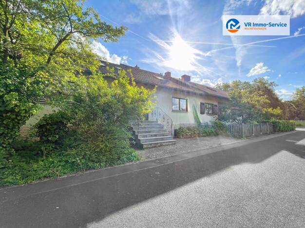 Reihenmittelhaus zum Kauf 399.000 € 7 Zimmer 132,2 m² 350 m² Grundstück Zellingen Zellingen 97225