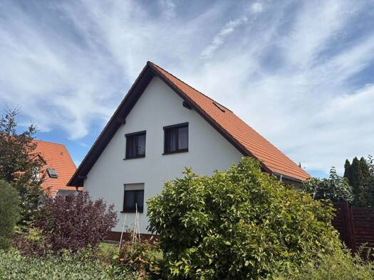 Einfamilienhaus zum Kauf 305.000 € 5 Zimmer 110 m² 550 m² Grundstück Bennstedt Salzatal 06198