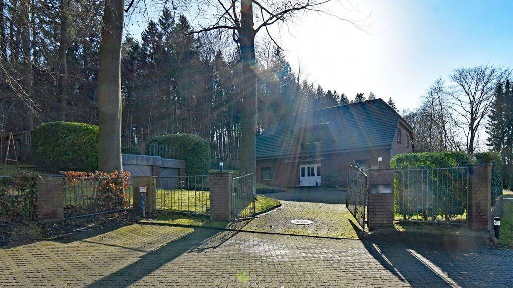 Einfamilienhaus zum Kauf 1.250.000 € 7 Zimmer 344 m² 1.600 m² Grundstück Aumühle 21521