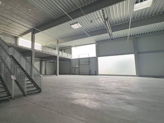 Lagerhalle zur Miete provisionsfrei 7,95 € 2.086 m² Lagerfläche teilbar ab 297 m² Kleinreuth b Schweinau Nürnberg 90431