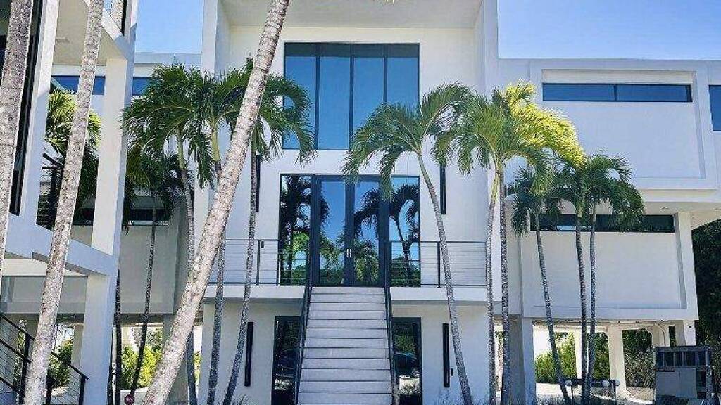 Haus zum Kauf 21.452.808 € 837 m² 648 m² Grundstück Islamorada
