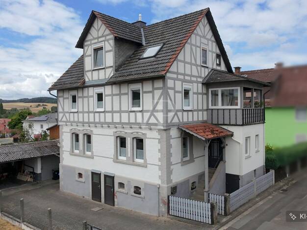 Einfamilienhaus zum Kauf 255.000 € 8 Zimmer 200 m² 500 m² Grundstück Lohra Lohra 35102
