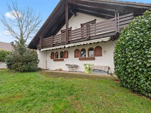 Einfamilienhaus zum Kauf 540.000 € 6 Zimmer 156 m² 807 m² Grundstück Oberlauchringen Lauchringen 79787