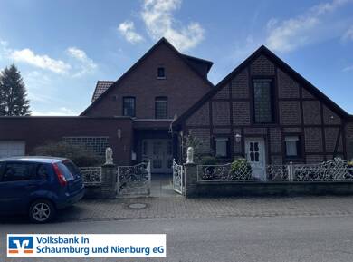Mehrfamilienhaus zum Kauf 195.000 € 9 Zimmer 231,5 m² 1.250 m² Grundstück Rusbend Bückeburg / Rusbend 31675