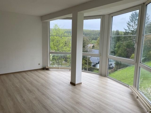 Wohnung zum Kauf 95.000 € 2 Zimmer 51 m²<br/>Wohnfläche 3.<br/>Geschoss Mosbach Mosbach 74821